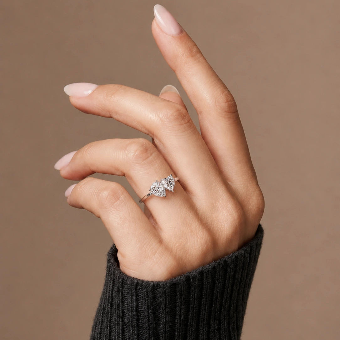 Toi et Moi Heart Shape Diamond Ring Romantic Two Stone Engagement Ring with Classic Prong Setting