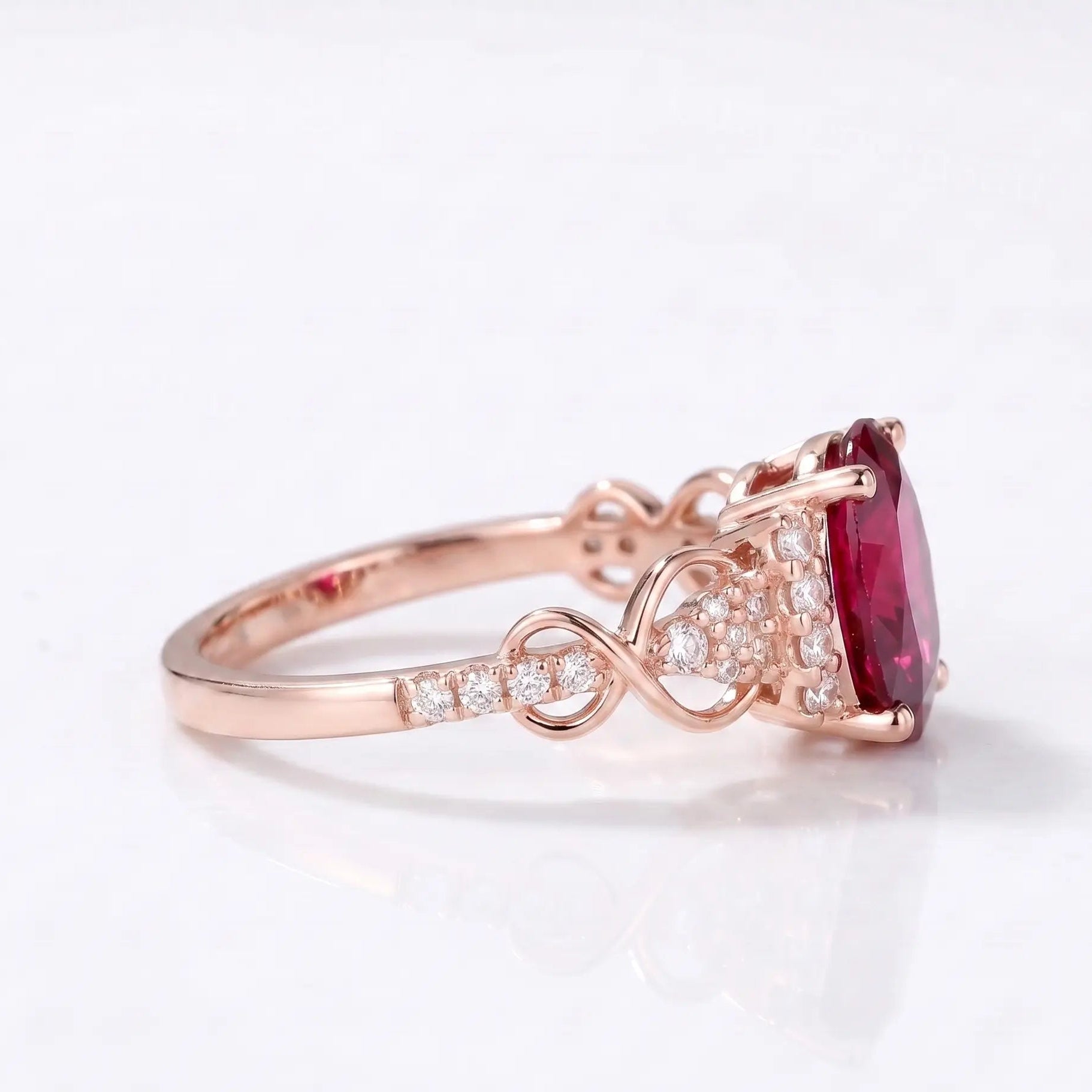 Luxury Oval Red Ruby Engagement Ring with Vintage-Inspired Setting