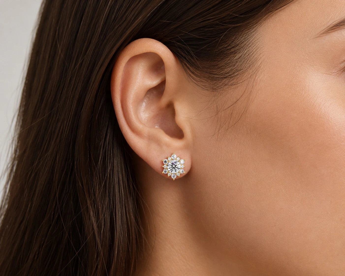 Round Moissanite Halo Stud Earrings – Floral Cluster Design, Sparkling Everyday Jewelry