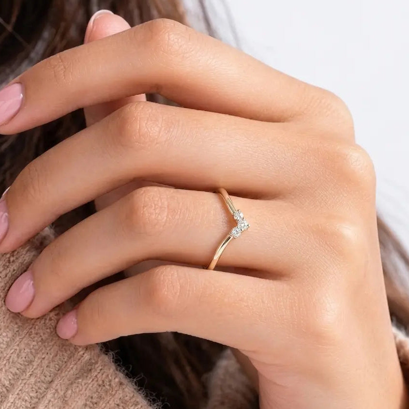 V-Shaped Moissanite Curved Wedding Band Chevron Diamond Accent Ring Minimalist Stacking Ring